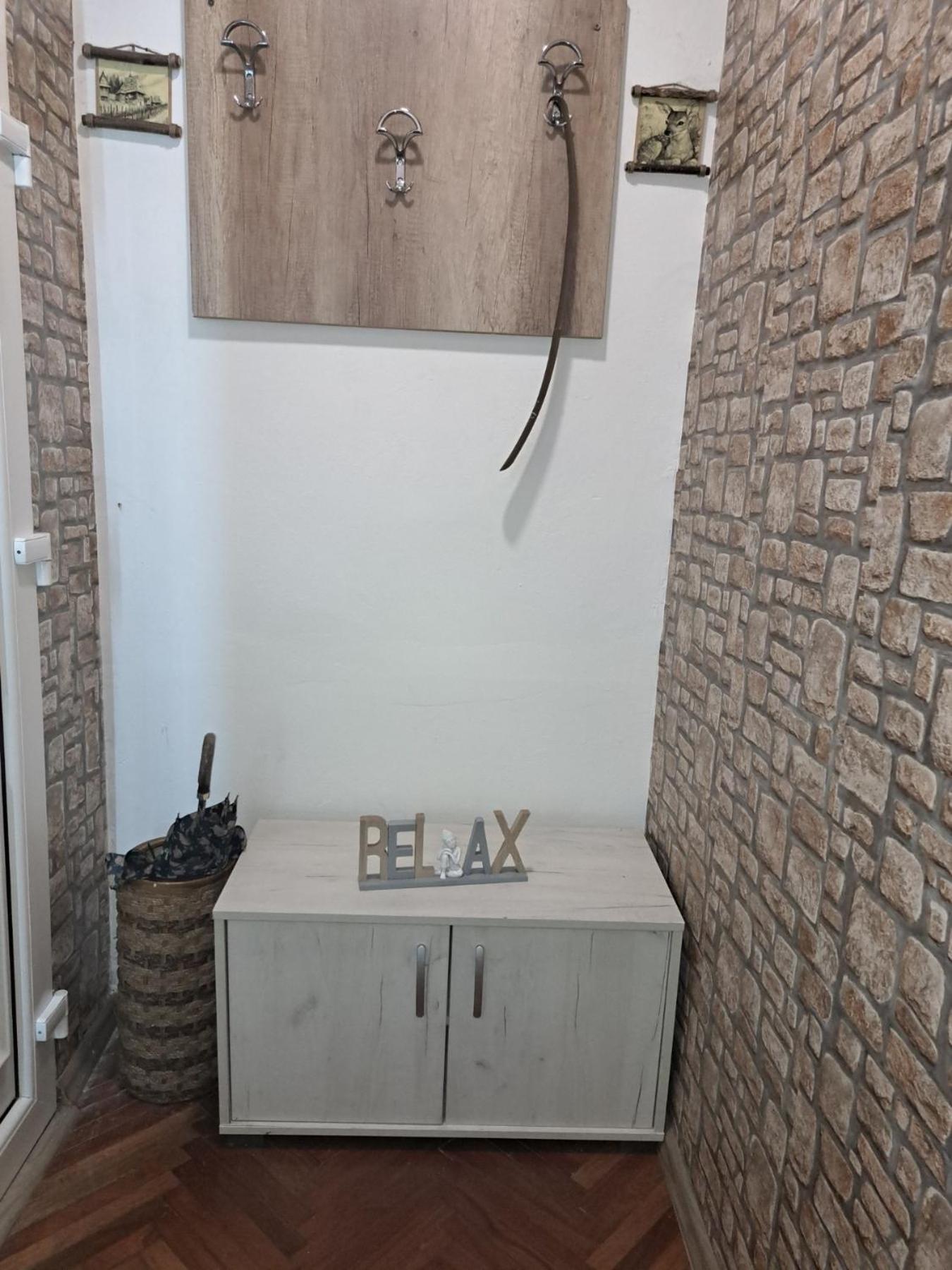 Apartman En Dusanovac Exteriör bild